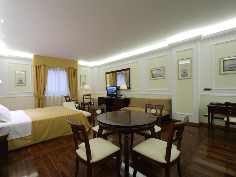 Tiberio Palace Hotel Nápoly Kültér fotó